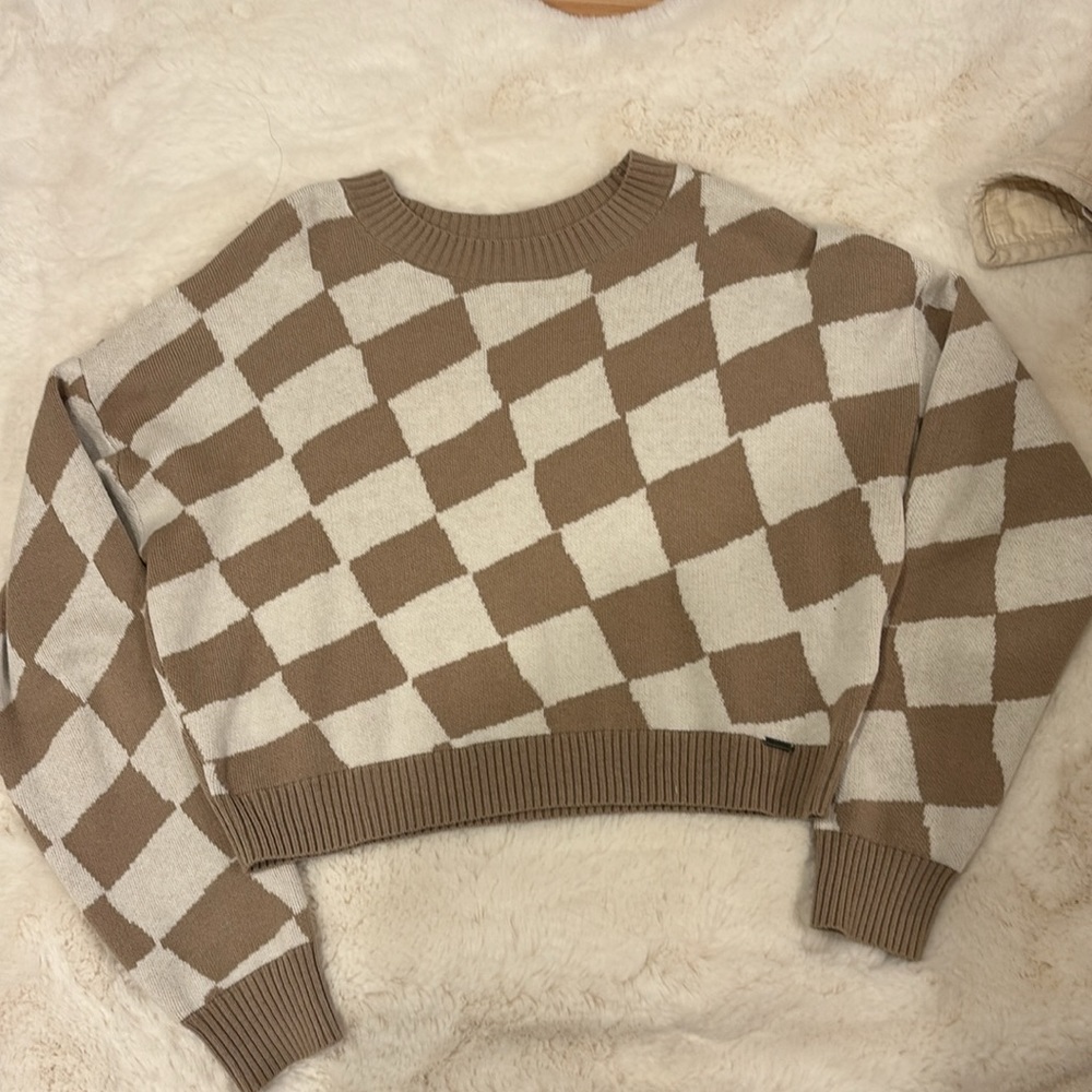 Hollister Cropped Sweater